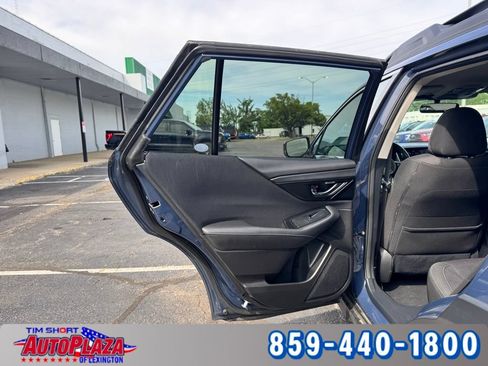 Used 2024 Subaru Outback Premium AWD/4WD image 44