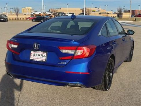 Used 2019 Honda Accord Sport image 8