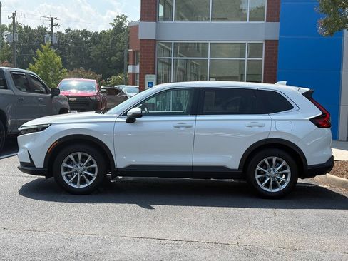 Used 2025 Honda CR-V EX image 2