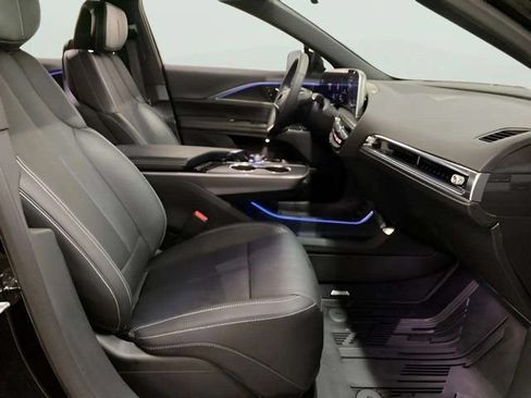 Used 2025 Cadillac Lyriq Luxury RWD image 73
