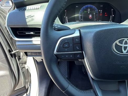 Used 2025 Toyota Grand Highlander FWD image 27
