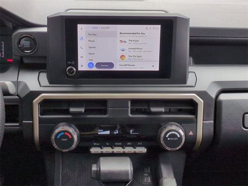 Used 2024 Toyota Tacoma SR image 17