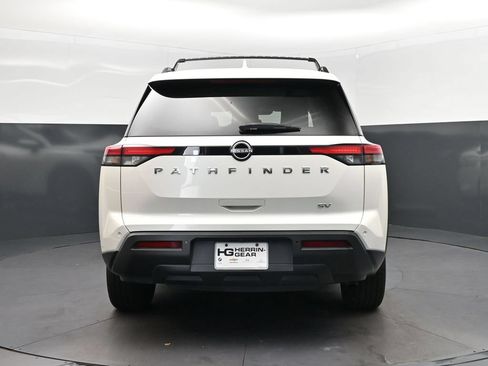 Used 2022 Nissan Pathfinder SV FWD image 6
