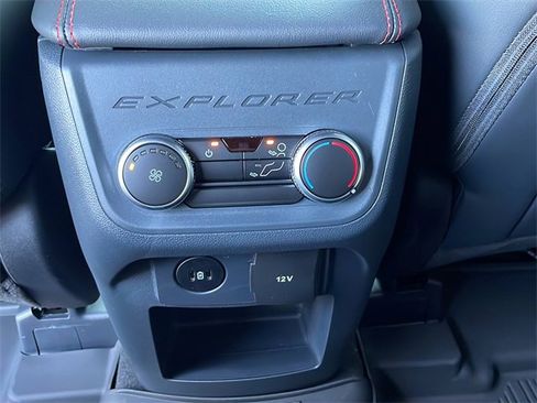 New 2025 Ford Explorer ST-Line image 11