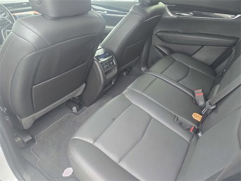 Used 2023 Cadillac XT5 Premium Luxury w/ Technology Package image 12