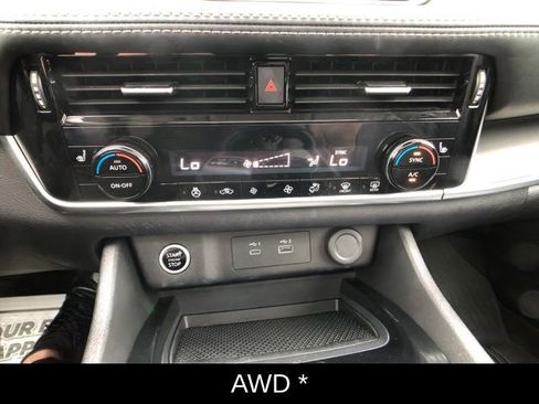 Certified 2023 Nissan Rogue SV w/ SV Premium Package AWD/4WD image 21