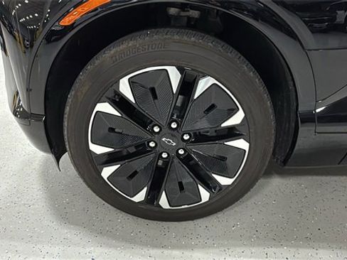 Used 2024 Chevrolet Blazer EV RS image 17