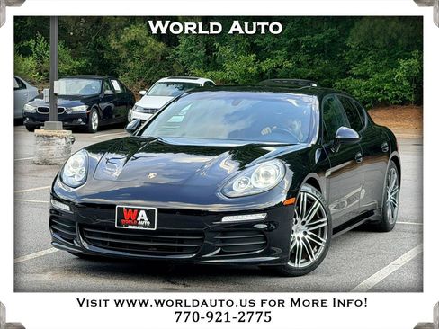 Used 2015 Porsche Panamera image 1