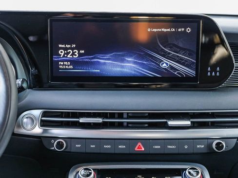 Used 2025 Hyundai Palisade Calligraphy AWD/4WD image 14