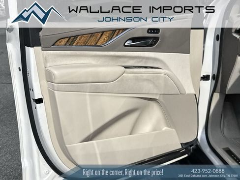 Used 2021 Cadillac Escalade Sport Platinum w/ Heavy-Duty Trailer Package AWD/4WD image 13