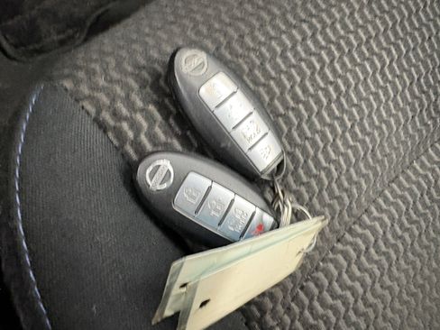 Used 2015 Nissan Leaf S w/ Charge Package image 27