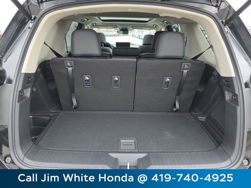 New 2026 Honda Pilot Touring image 18