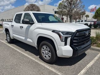 Used 2024 Toyota Tundra SR video 1
