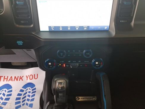 Used 2023 Ford Bronco Outer Banks w/ Sasquatch Package image 25