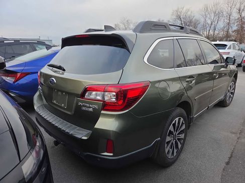 Used 2017 Subaru Outback 2.5i Limited image 5