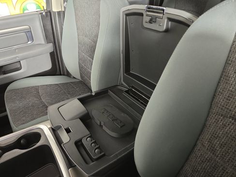 Certified 2019 RAM 1500 Big Horn image 27