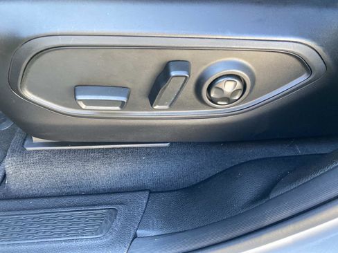 Certified 2024 Jeep Grand Cherokee L Altitude image 23