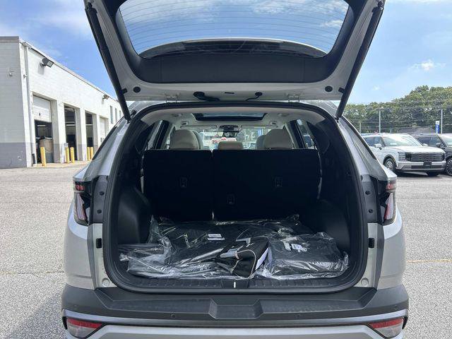 New 2026 Hyundai Tucson Limited w/ Tow & Go Package AWD/4WD image 4