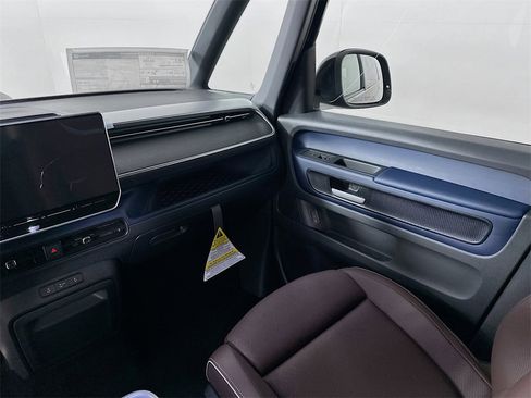 New 2025 Volkswagen ID. Buzz Pro S image 20