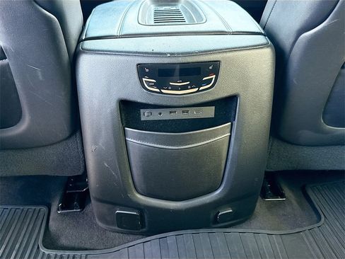 Used 2020 Cadillac Escalade Luxury image 27