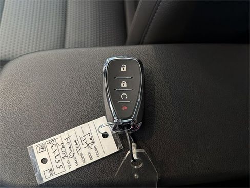 Certified 2025 Chevrolet Trax LT w/ LT Convenience Package image 29