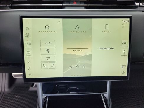New 2026 Land Rover Range Rover SE AWD/4WD image 17