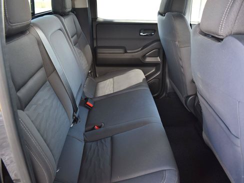 Used 2024 Nissan Frontier SV w/ SV Convenience Package RWD image 52