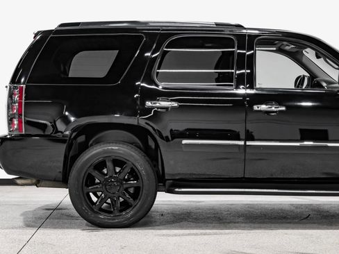 Used 2013 GMC Yukon Denali image 10