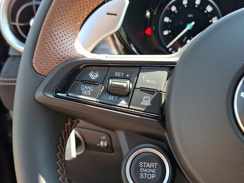 New 2025 Alfa Romeo Tonale image 18