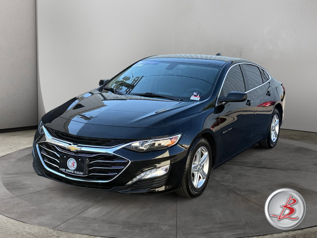 Used 2022 Chevrolet Malibu LT FWD image 3