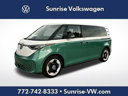 New 2025 Volkswagen ID. Buzz Pro S Plus