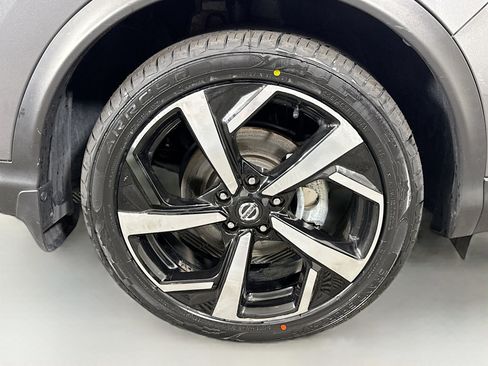 Used 2022 Nissan Rogue Sport SL w/ Premium Package AWD/4WD image 32