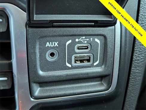 Used 2023 Jeep Gladiator Mojave w/ Cold Weather Group image 21