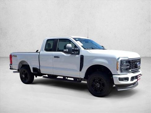 New 2026 Ford F250 XL w/ STX Appearance Package AWD/4WD image 6