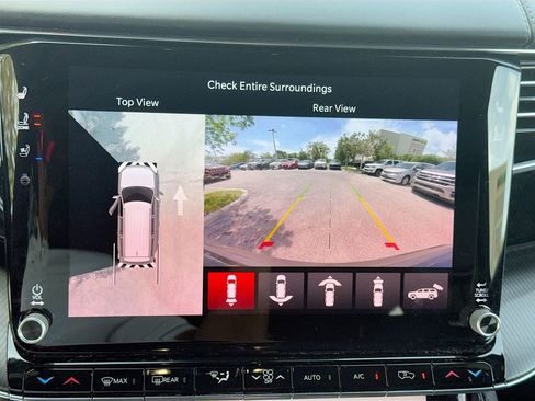 Used 2024 Jeep Grand Wagoneer Series II w/ Quick Order Packagew 28T image 15