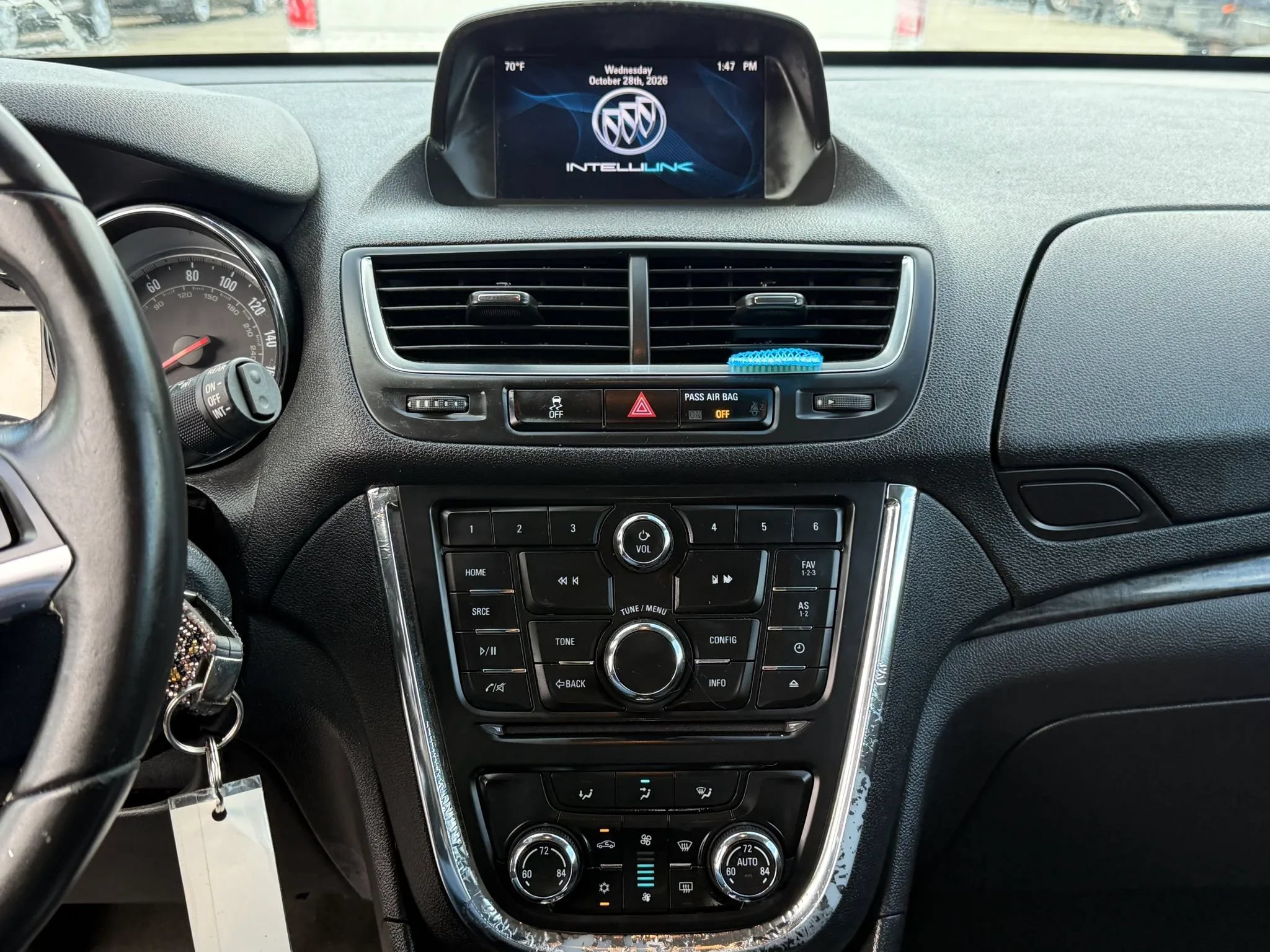 Used 2015 Buick Encore Convenience AWD/4WD image 24