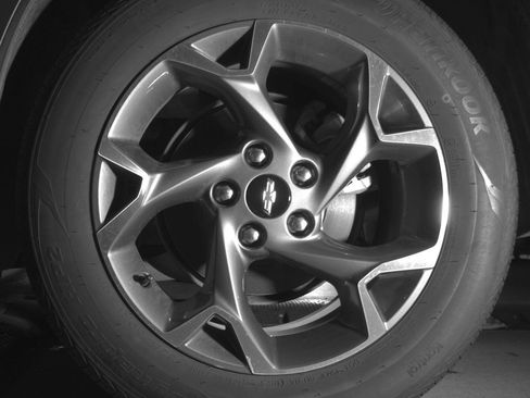 Used 2025 Chevrolet Trax LT image 14