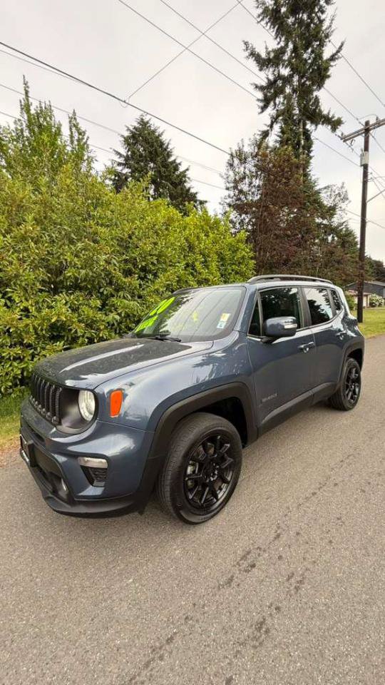 Used 2020 Jeep Renegade Altitude AWD/4WD image 14