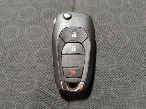 Used 2020 Chevrolet Trax LS w/ Tint and Cruise Package FWD image 32