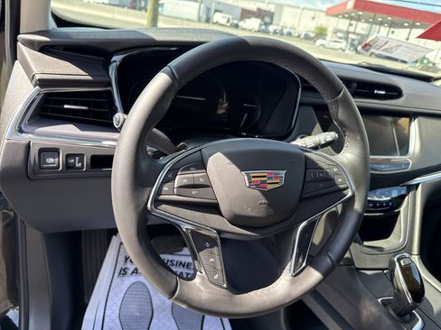 Used 2019 Cadillac XT5 Luxury image 10