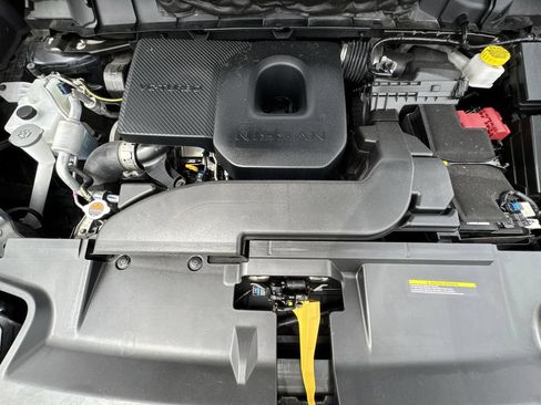 Certified 2025 Nissan Murano SL w/ Cargo Package AWD/4WD image 18