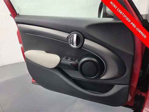 Used 2023 MINI Cooper S w/ Signature Upholstery Package image 29