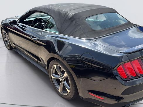 Used 2015 Ford Mustang Convertible w/ Equipment Group 051A RWD image 5