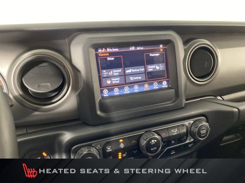 Used 2022 Jeep Gladiator Willys image 5