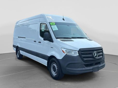 Used 2024 Mercedes-Benz eSprinter 170 Cargo image 7