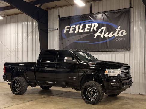 Used 2020 RAM 2500 Laramie AWD/4WD image 3