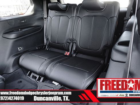 New 2025 Jeep Grand Cherokee L Limited image 15