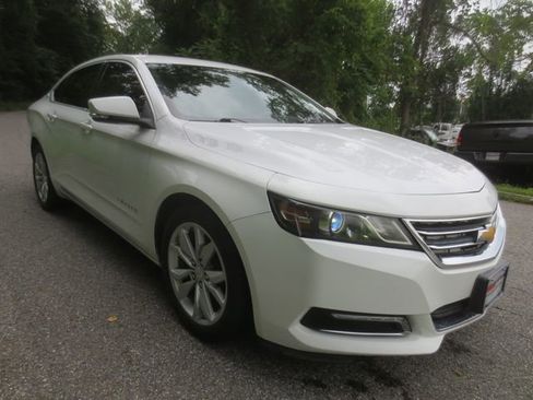 Used 2016 Chevrolet Impala LT image 2