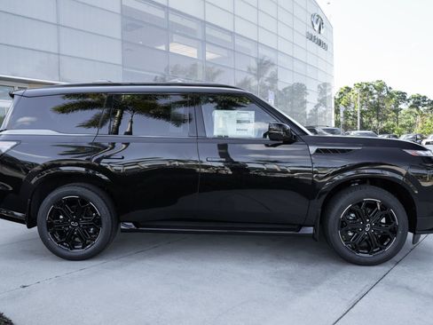 New 2026 INFINITI QX80 4WD w/ Sport Exterior Package image 25