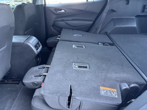 Used 2018 Chevrolet Equinox LT FWD image 26